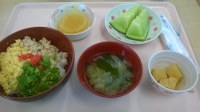三色丼