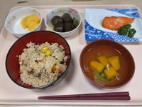 紅葉御膳・きのこご飯