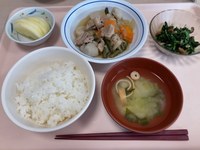 鶏肉と里芋の煮物